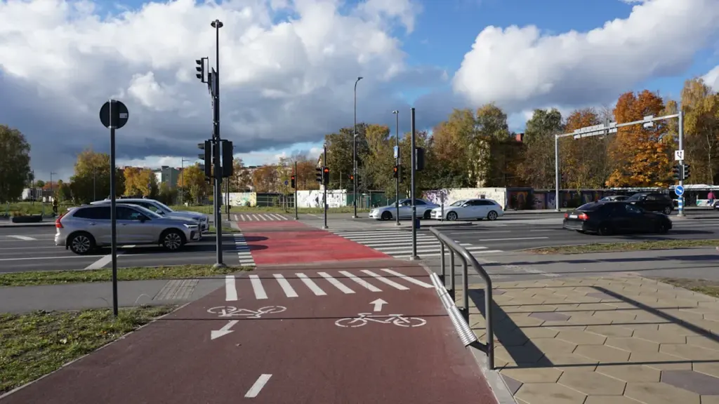 Tallinna koolialgus toob ummikuriski: teetööd jätkuvad