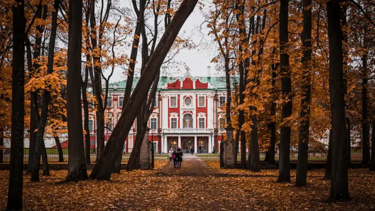 Tallinna õhtu 17. augustil: Kadrioru park või siseplaan