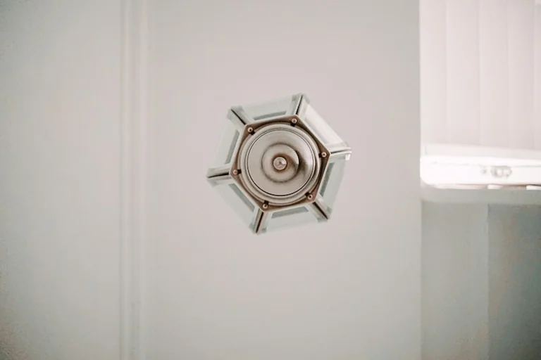 Küttehooaja algus: kontrolli suitsuandurit ja küttesüsteemi